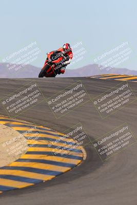 media/Dec-18-2022-SoCal Trackdays (Sun) [[8099a50955]]/Turns 9 and 10 Set 2 (1055am)/